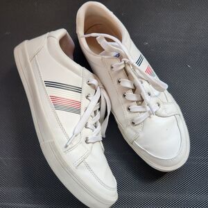 Tommy Hilfiger Shoes Size 10